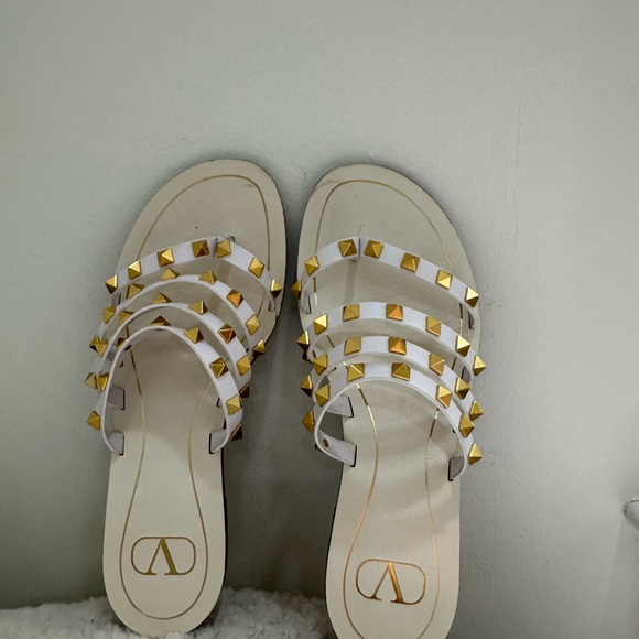 Valentino White and Gold Studded Sandals. Size 38 - Picture 5 of 6